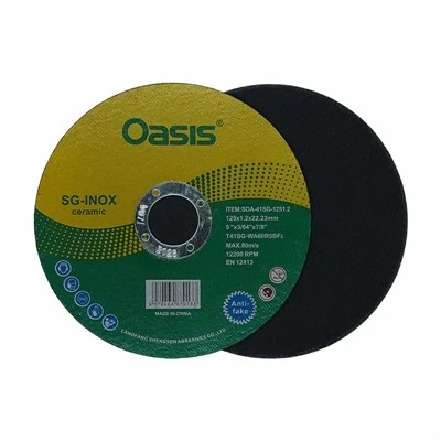Why the OASIS Universal Grinding Disc is suitable for a wide range of metal g...